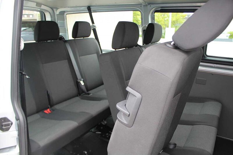 Volkswagen T6.1 KOMBI LANG 2.0 TDI / 9 - SITZER / FLÜGELTÜREN / APP CONNECT / T6