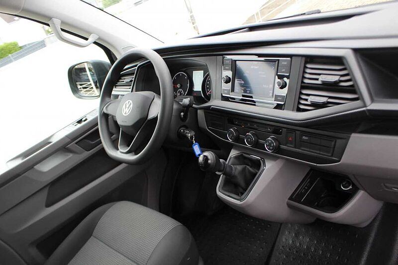 Volkswagen T6.1 KOMBI LANG 2.0 TDI / 9 - SITZER / FLÜGELTÜREN / APP CONNECT / T6