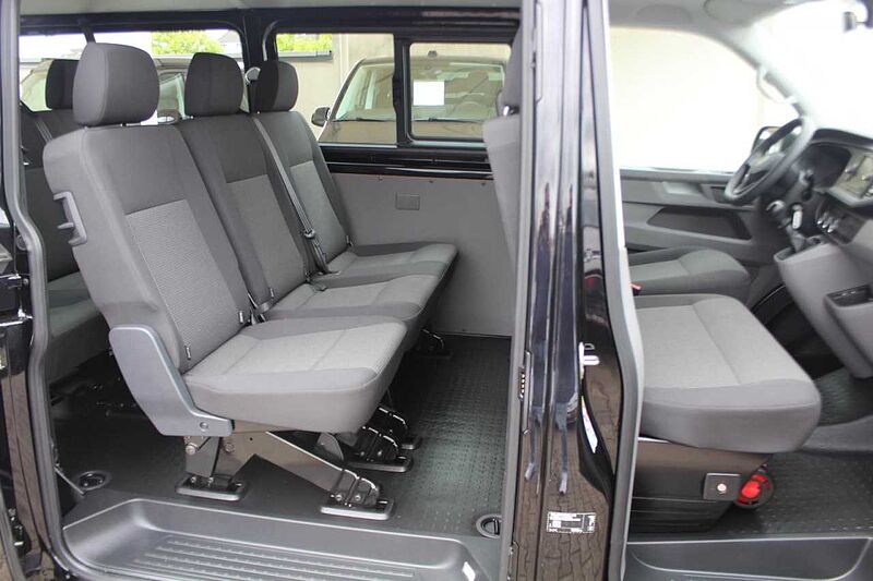 Volkswagen T6.1 KOMBI LANG 2.0 TDI / 9 - SITZER / FLÜGELTÜREN / APP CONNECT / T6