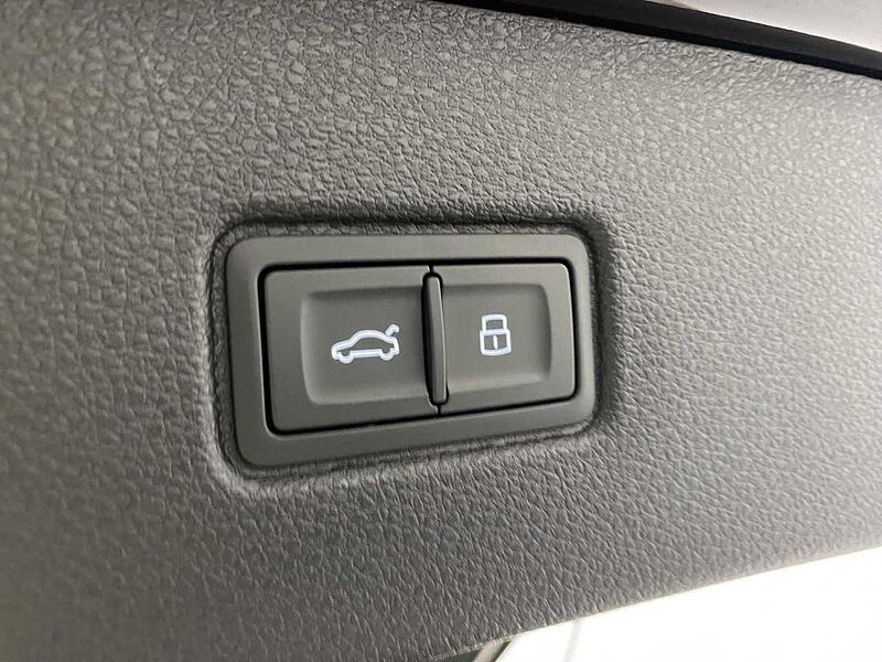 Audi Q7 50 TDI quattro S line Klima Navi