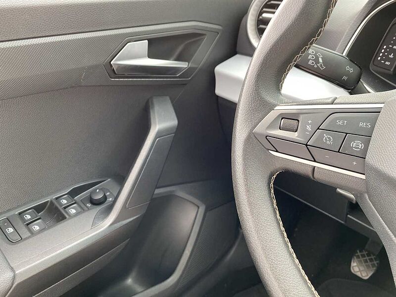 SEAT Ibiza 1.0 TSI OPF Style *VIRTUAL COCKPIT / KAMERA / FULL LINK*