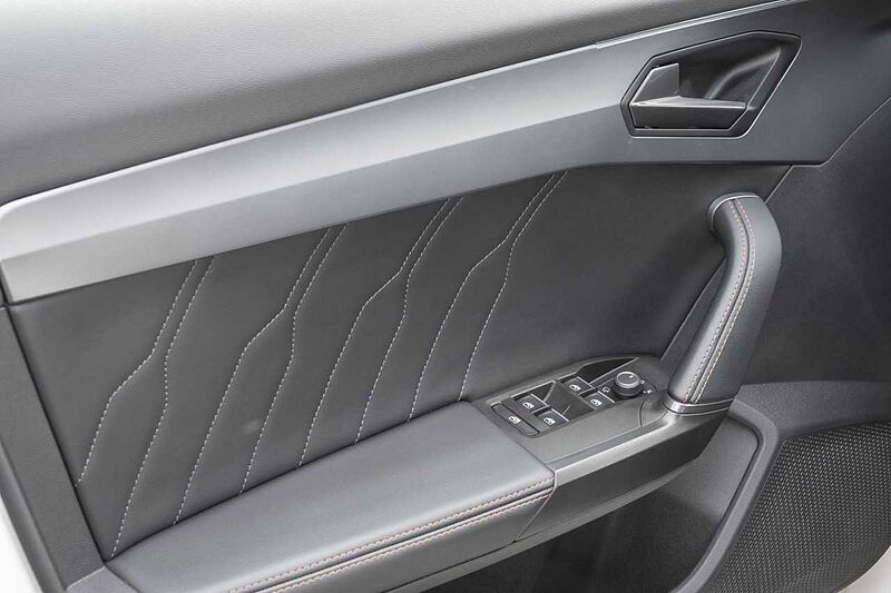 CUPRA Formentor 1.5 TSI DSG+LED+Full Link Klima