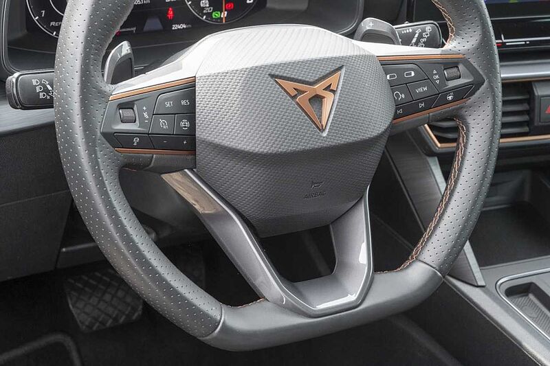 CUPRA Formentor 1.5 TSI DSG+LED+Full Link Klima