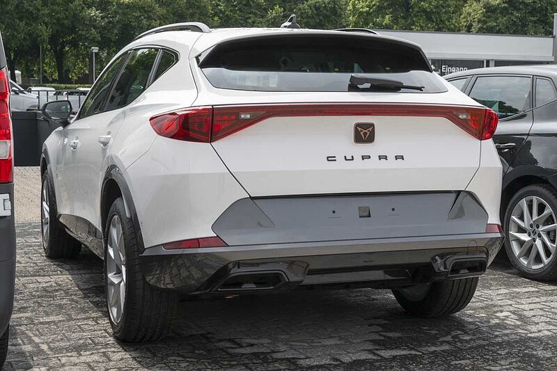 CUPRA Formentor 1.5 TSI DSG+LED+Full Link Klima