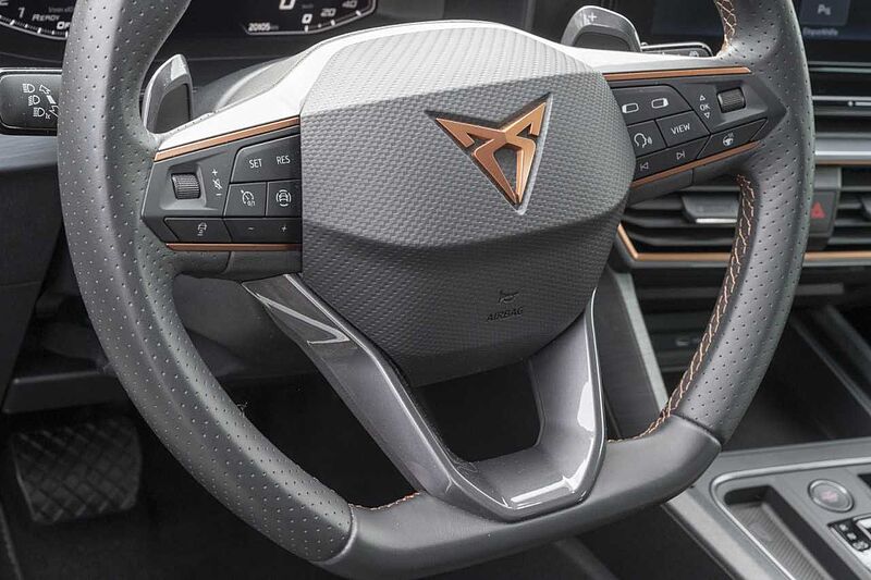 CUPRA Formentor 1.5 TSI DSG+LED+Kamera+Full Link