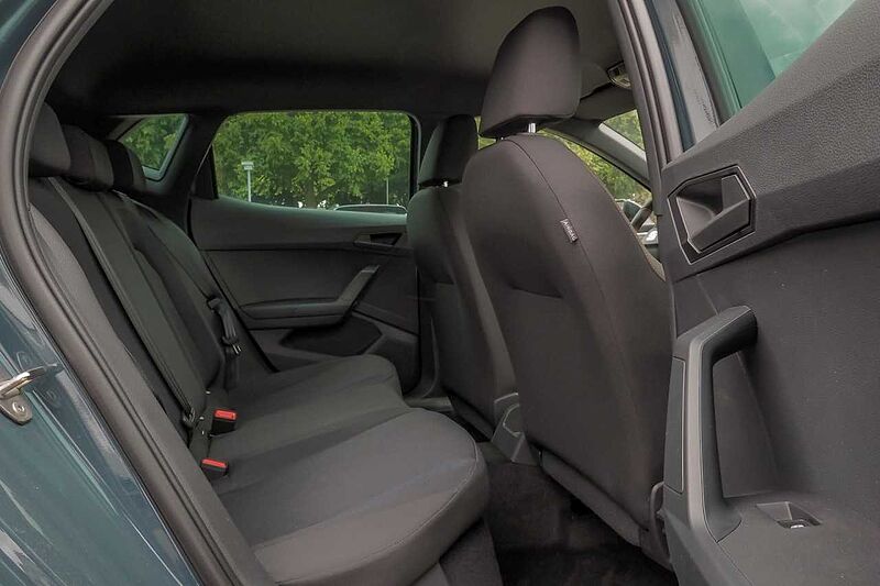 SEAT Ibiza FR 1.0 TSI 85 kW LED+FullLink+Kamera