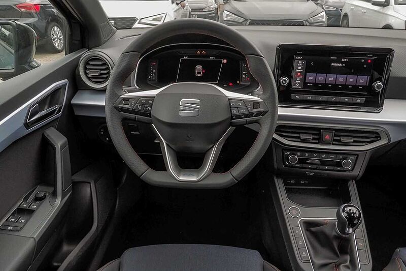SEAT Ibiza FR 1.0 TSI 85 kW LED+FullLink+Kamera