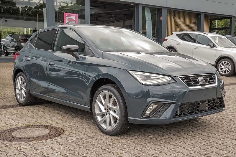 SEAT Ibiza FR 1.0 TSI 85 kW LED+FullLink+Kamera