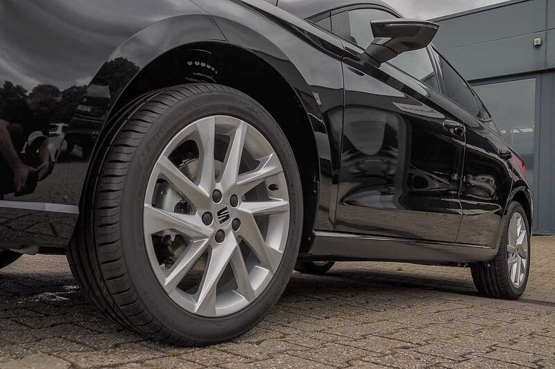 SEAT Ibiza FR 1.0 TSI 85 kW LED+NAVI+Kamera+FullLink