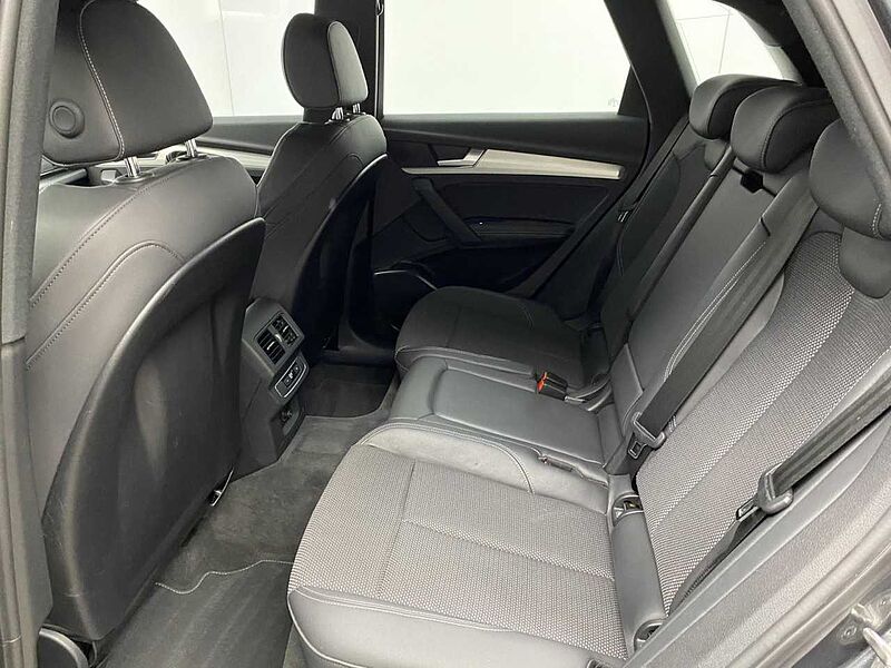 Audi Q5 40 TDI quattro S line Klima Navi