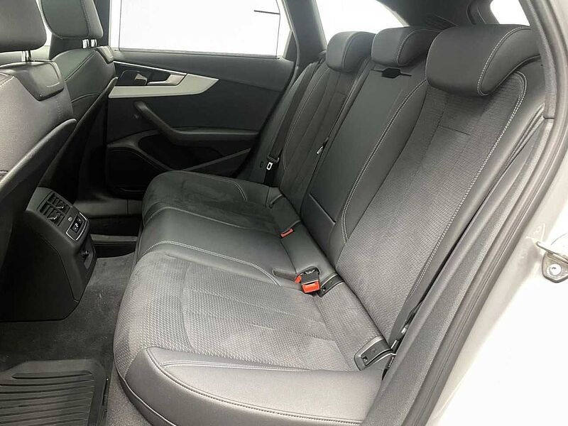 Audi A4 Avant 45 TFSI quattro S-line Klima Navi