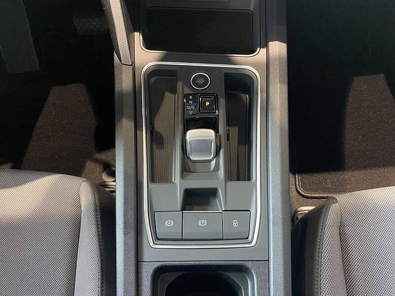 SEAT LEON STYLE EDITION 2.0 TDI ACC+AHK+RFK+LED+PDC+