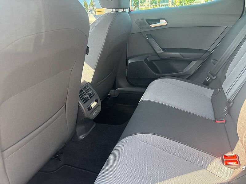 SEAT LEON STYLE EDITION 2.0 TDI ACC+AHK+RFK+LED+PDC+