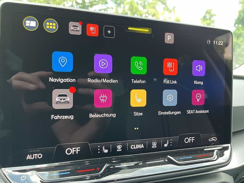 SEAT LEON ROAD EDITION 1.5 eTSI 150PS DSG+RFK+CARPLAY