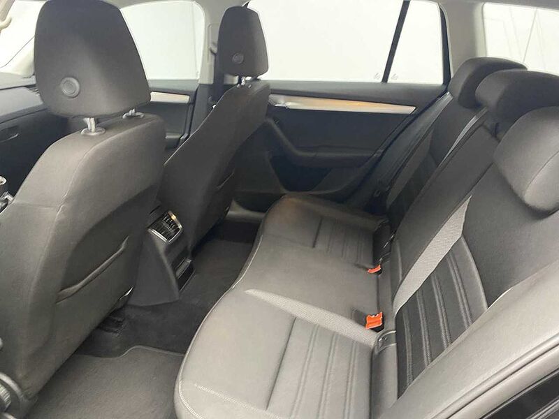 SKODA Octavia 1.4 TSI Ambition Klima Navi