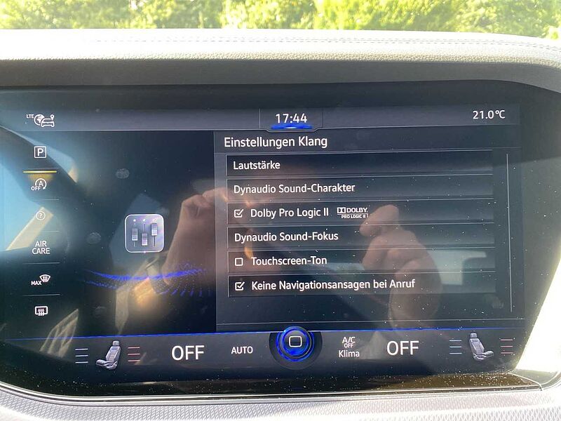 Volkswagen Touareg 3.0 V6 TDI 4Motion Tiptronic R-Line *BLACK STYLE / LUFTFAHRWERK / 360*