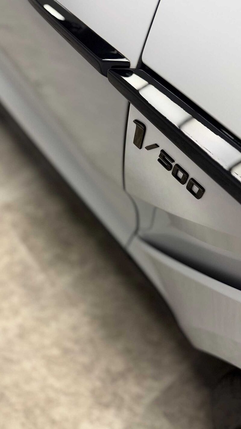 Aston Martin DBX 4.0 V8 1/500 Klima Navi Leder