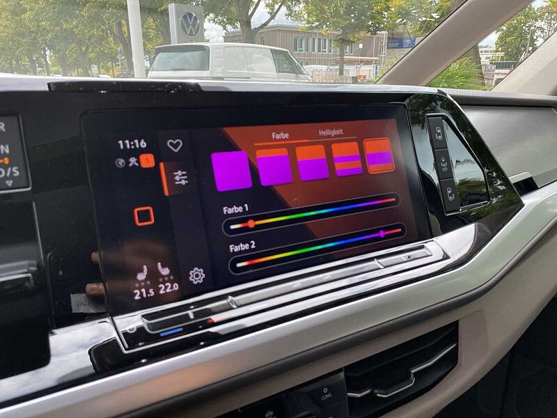 Volkswagen T7 Multivan 2.0 TSI DSG Life Navi