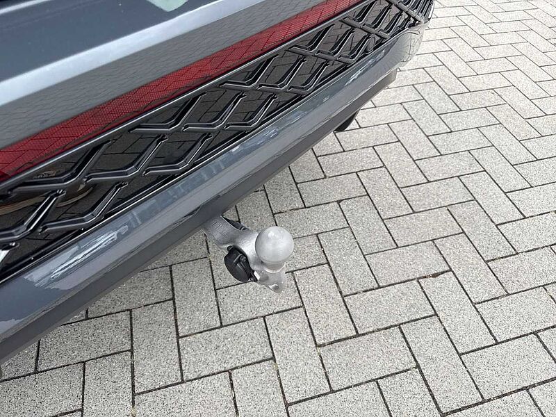 Volkswagen Tayron R-Line 2,0 l TDI SCR 4MOTION 142 kW (193 PS) 7-Gang-Doppelkupplungsgetrie