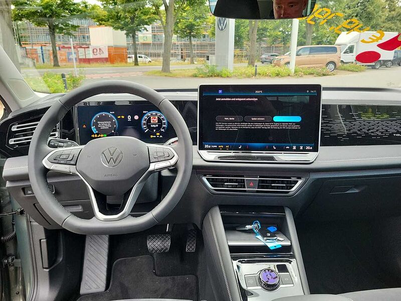Volkswagen Tiguan Elegance 1,5 l eTSI OPF 110 kW (150 PS) 7-Gang-Doppelkupplungsgetriebe DS