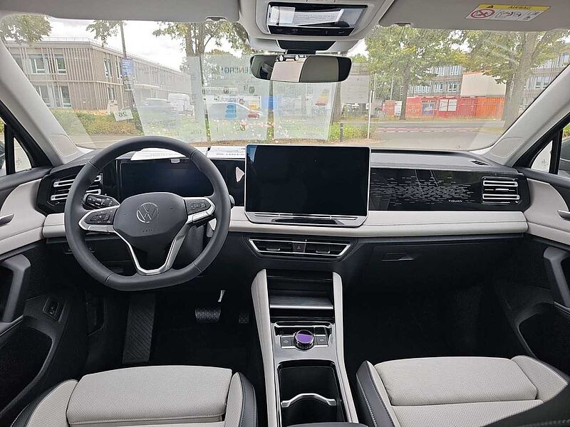 Volkswagen Tiguan Elegance 1,5 l eTSI OPF 110 kW (150 PS) 7-Gang-Doppelkupplungsgetriebe DS