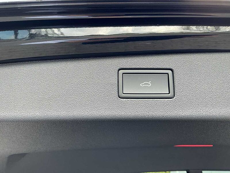 Volkswagen Tiguan R-Line 2,0 l TDI SCR 4MOTION 142 kW (193 PS) 7-Gang-Doppelkupplungsgetrie