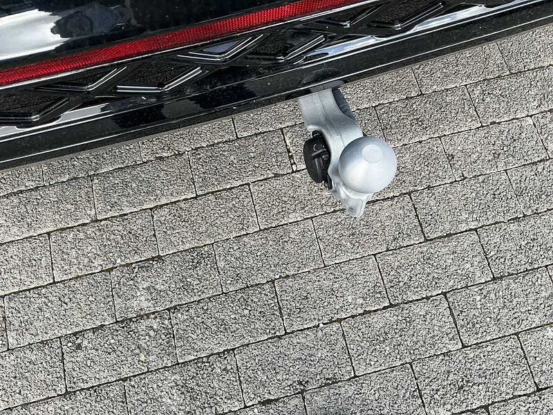 Volkswagen Tiguan R-Line 2,0 l TDI SCR 4MOTION 142 kW (193 PS) 7-Gang-Doppelkupplungsgetrie