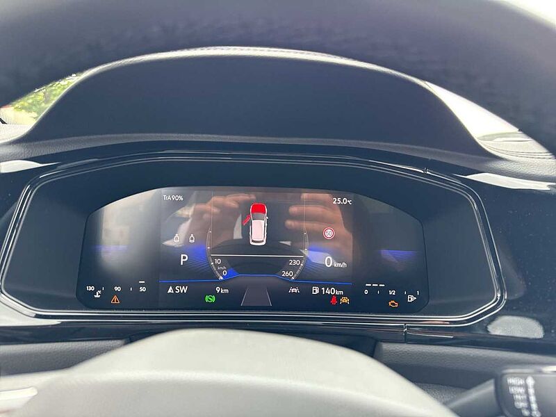 Volkswagen T-Roc Cabrio R-Line 1.5l TSI 150PS 7-Gang-DSG