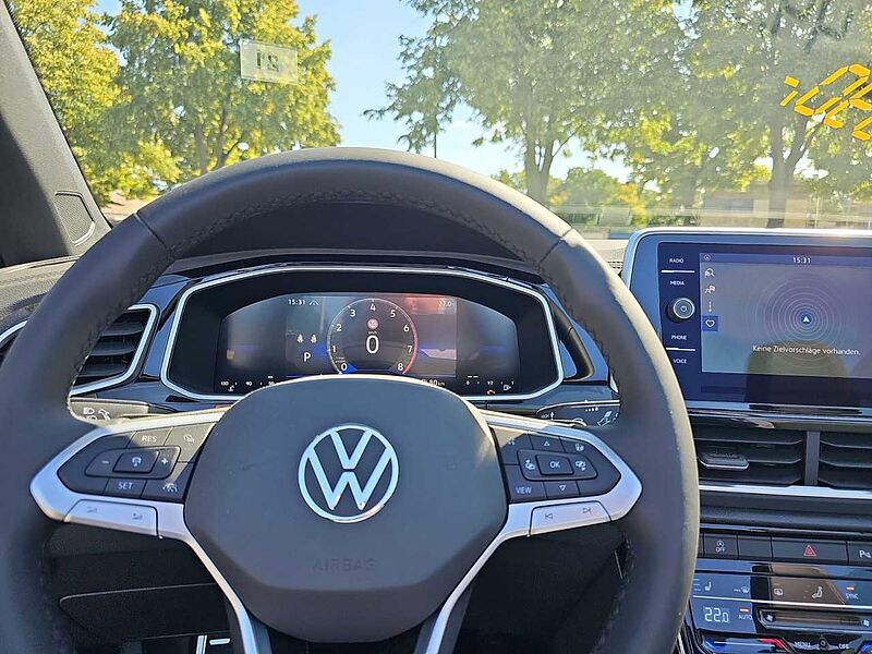 Volkswagen T-Roc Cabrio R-Line 1.5l TSI 150PS 7-Gang-DSG