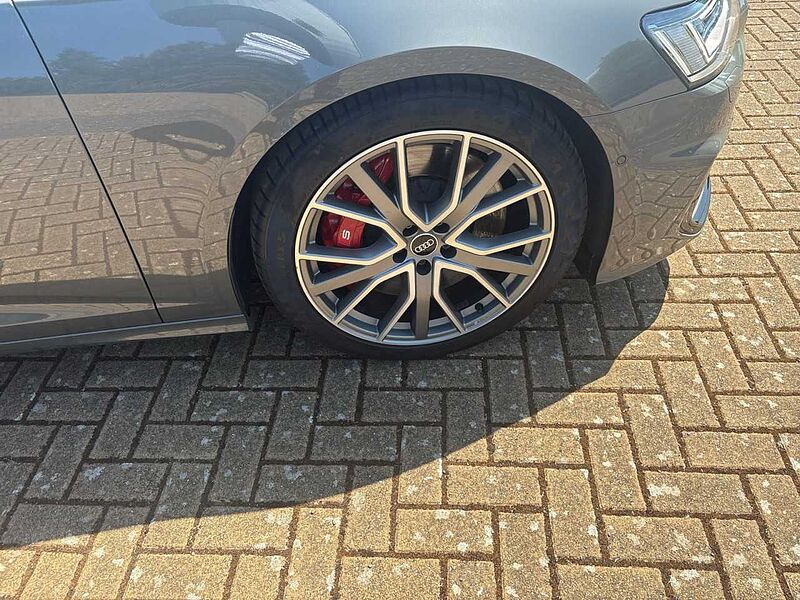 Audi S6 3.0 TDI quattro Avant*MATRIX*B&O*AHK*PANO*ACC