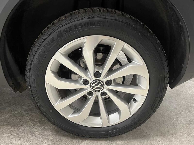Volkswagen T-Roc 1.5 TSI DSG Style Klima Navi