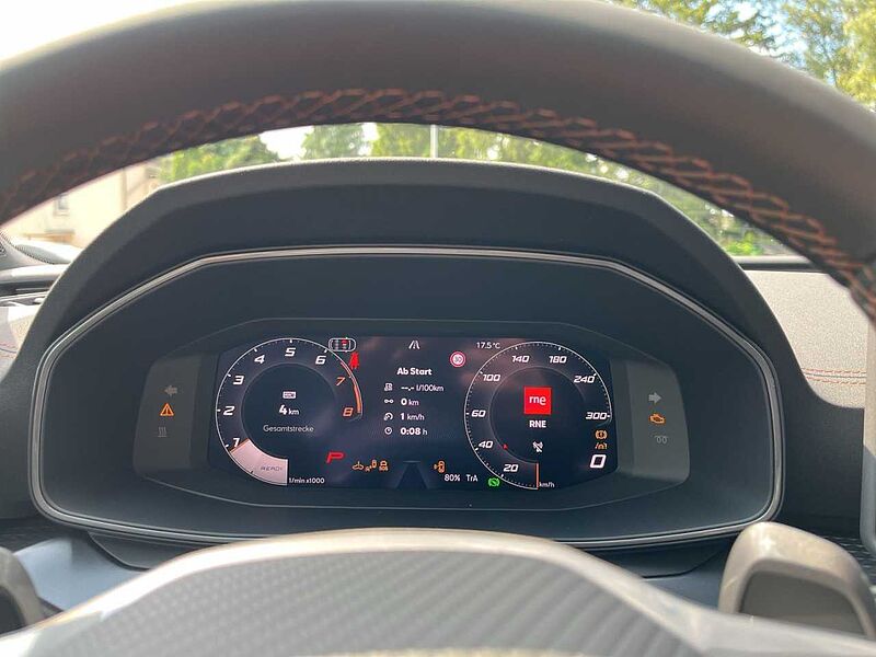 CUPRA LEON SPORTSTOURER VZ 2.0 TSI 4DRIVE+PANO+AHK+RFK