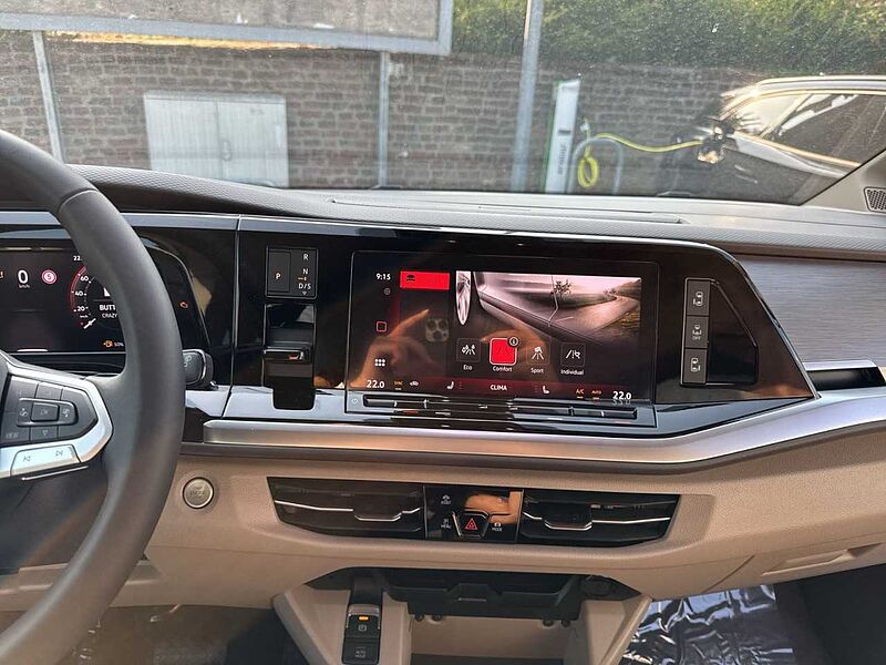 Volkswagen NFZ Multivan Life Motor: 2,0 l TSI OPF 150 kW Getriebe: 7-Gang-Doppelkupplungsge T7