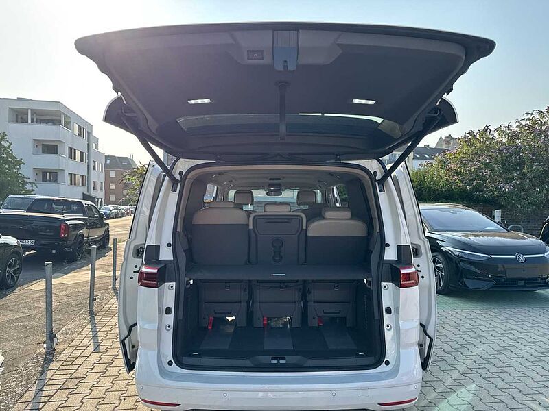 Volkswagen NFZ Multivan Life Motor: 2,0 l TSI OPF 150 kW Getriebe: 7-Gang-Doppelkupplungsge T7