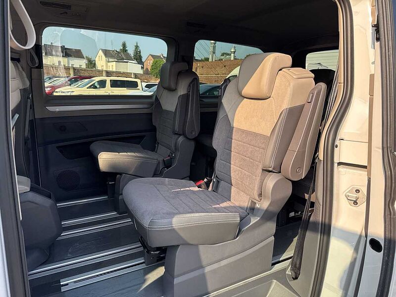 Volkswagen NFZ Multivan Life Motor: 2,0 l TSI OPF 150 kW Getriebe: 7-Gang-Doppelkupplungsge T7