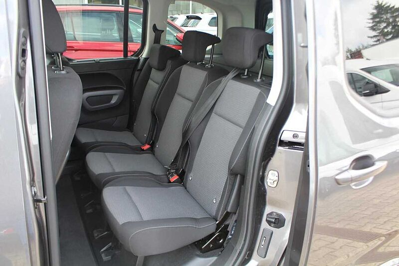 Toyota Proace City Verso 1.2 DSG / - SITZER / AHK / NAVI / VOLL / TEAM DEUTSCHLAND