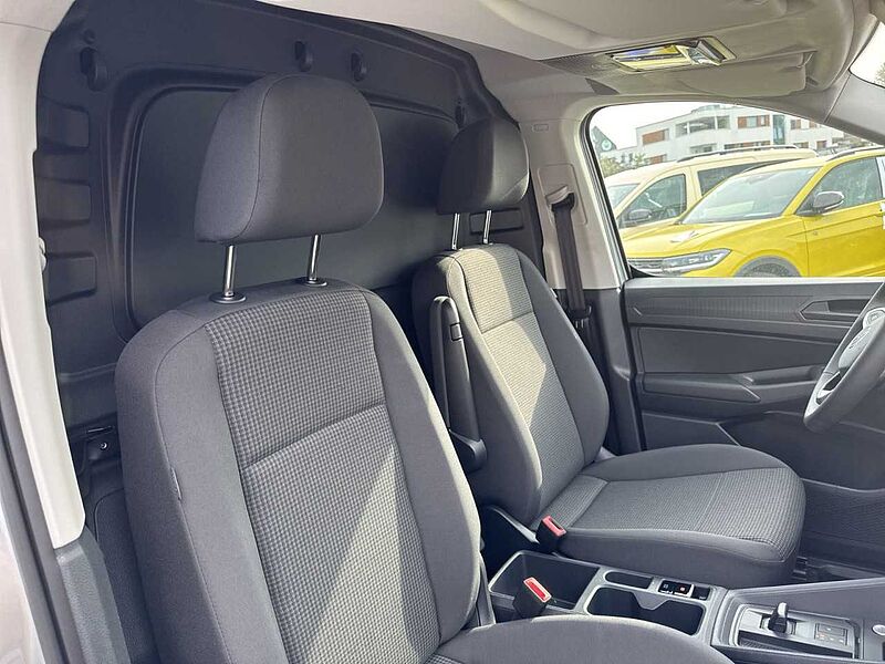 Volkswagen Caddy Cargo Maxi Motor: 2,0 l TDI EU6 SCR 90 kW Getriebe: 7-Gang-Doppelkupplungs