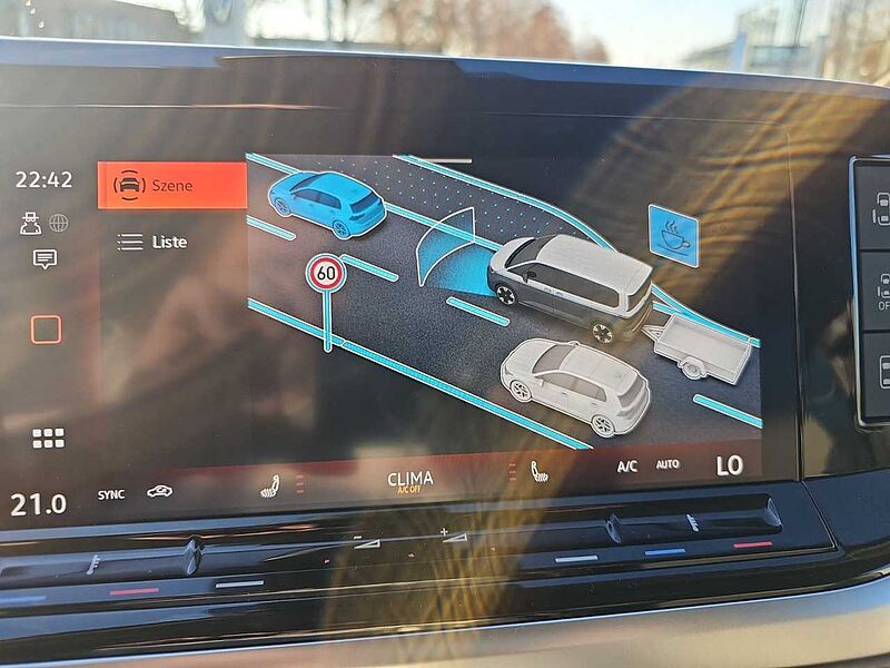 Volkswagen Multivan Life 2,0 l TDI 110 kW DSG +CARPLAY+SHZ T7