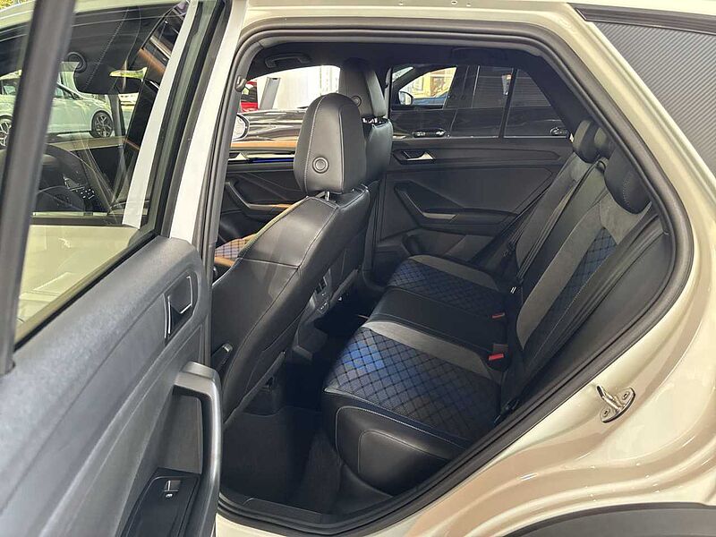 Volkswagen T-Roc R 2.0 l TSI OPF 4MOTION 221 kW (300 PS) 7-Gang-Doppelkupplungsgetriebe DSG