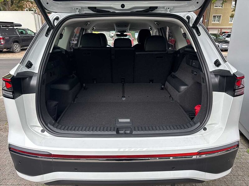 Volkswagen Tayron Elegance 1,5 l eTSI OPF 110 kW (150 PS) 7-Gang-Doppelkupplungsgetriebe DS