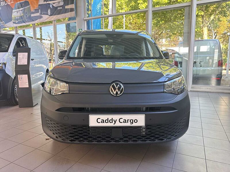 Volkswagen Caddy Cargo Motor: 2,0 l TDI EU6 SCR 75 kW Getriebe: 6-Gang-Schaltgetriebe Radst