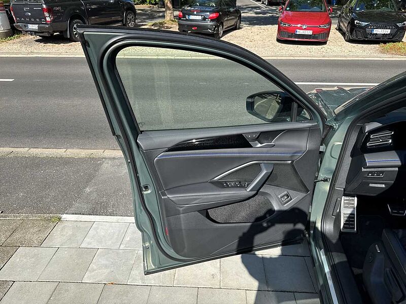 Volkswagen Tiguan R-Line 1,5 l eTSI OPF 110 kW (150 PS) 7-Gang-Doppelkupplungsgetriebe DSG