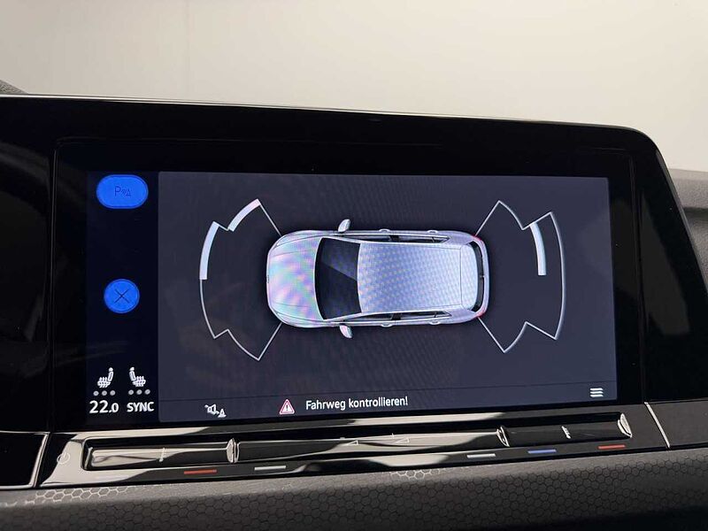 Volkswagen Golf VIII GTI 2.0 TSI DSG Klima Navi