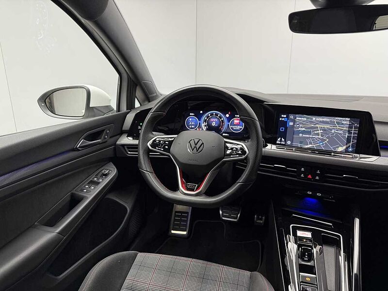Volkswagen Golf VIII GTI 2.0 TSI DSG Klima Navi