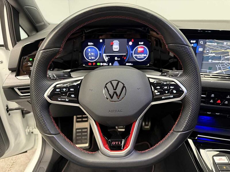 Volkswagen Golf VIII GTI 2.0 TSI DSG Klima Navi