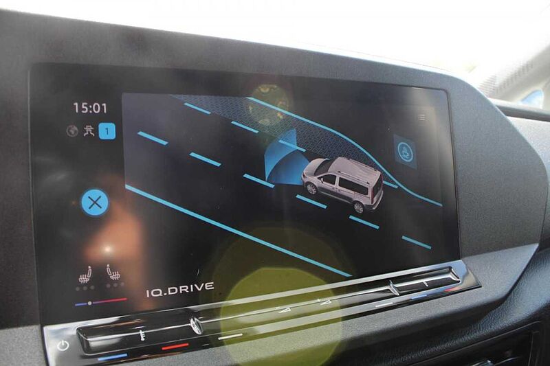 Volkswagen CADDY CARGO MAXI 2.0 TDI DSG / AHK / LED / KAMERA / CARPLAY / VOLL