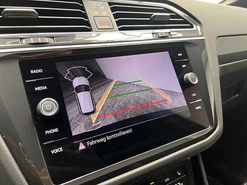 Volkswagen Tiguan 2.0 TDI DSG R-Line Klima Navi