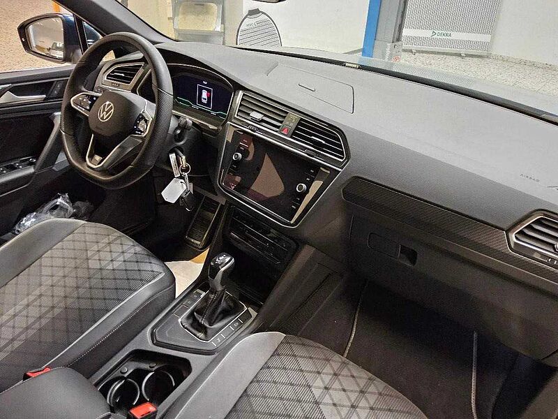 Volkswagen Tiguan 2.0 TDI DSG R-Line Klima Navi