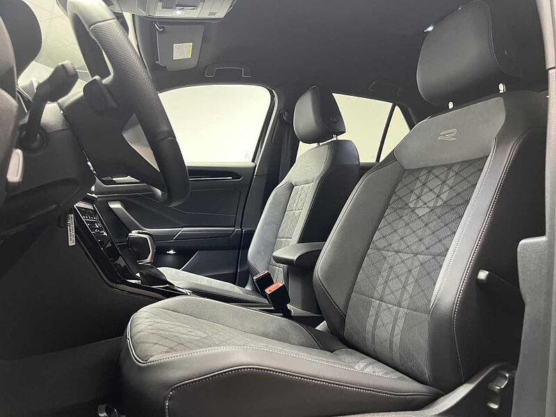 Volkswagen T-Roc 1.5 TSI DSG R-Line Klima Navi