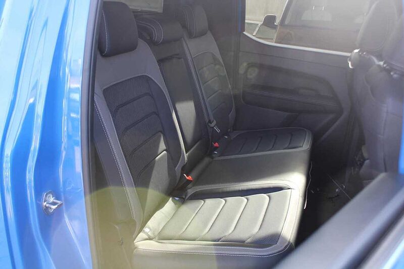 Volkswagen AMAROK STYLE 4MOTION DOKA HARDTOP / AHK / LEDER / STANDHEIZUNG 3.0 TDI 177 kW St